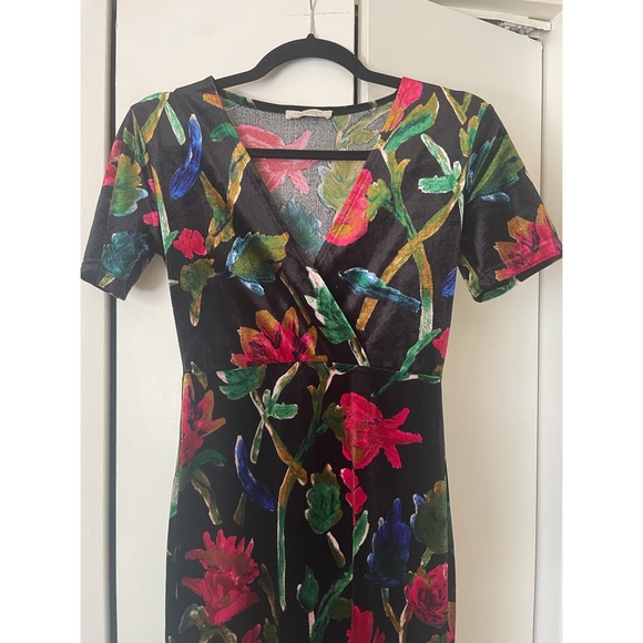 Zara Velvet 80s inspired Bodycon Dress - Picture 1 of 2